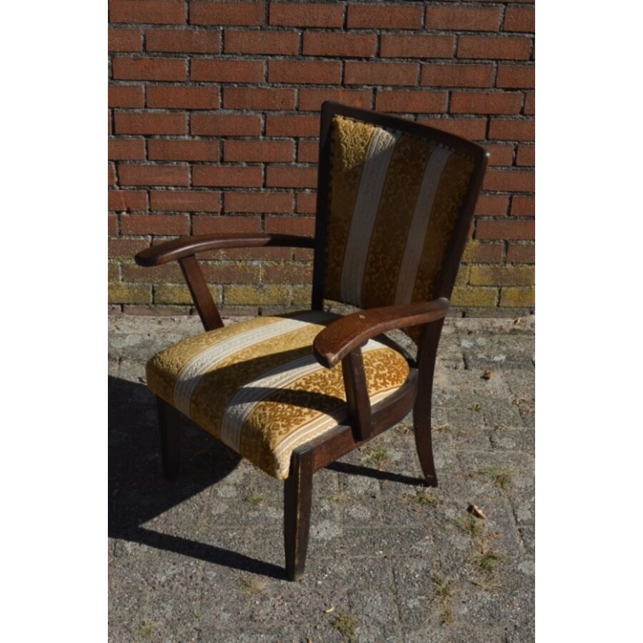 Eiken armstoel met stoffen zitting en rugleuning-4