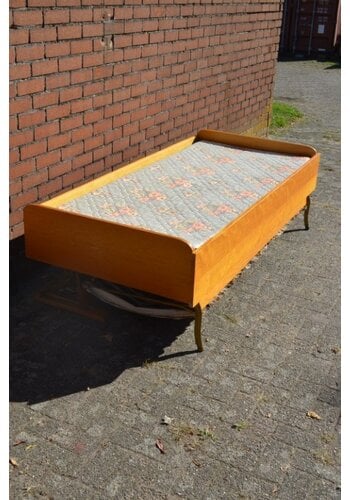 Retro opklapbed 