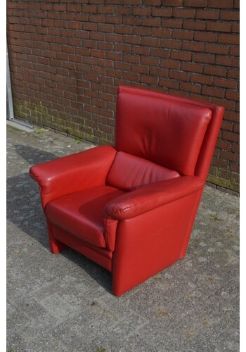 Rode leren fauteuil 