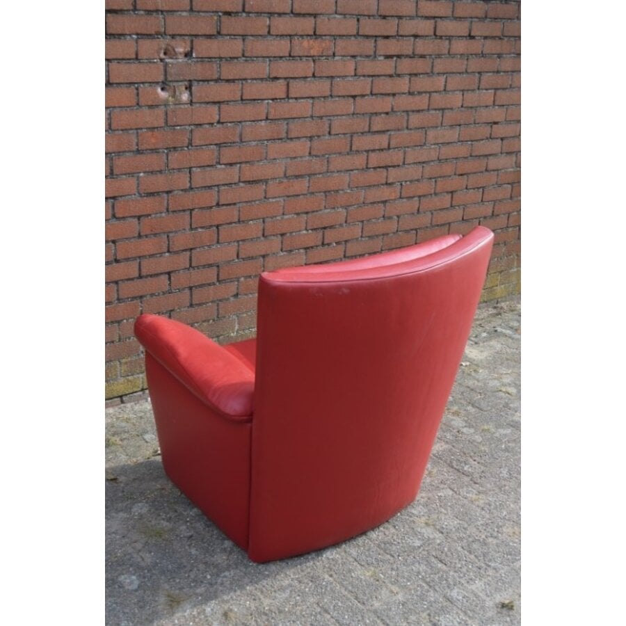 Comfortabele rode leren fauteuil met klassieke uitstraling-8