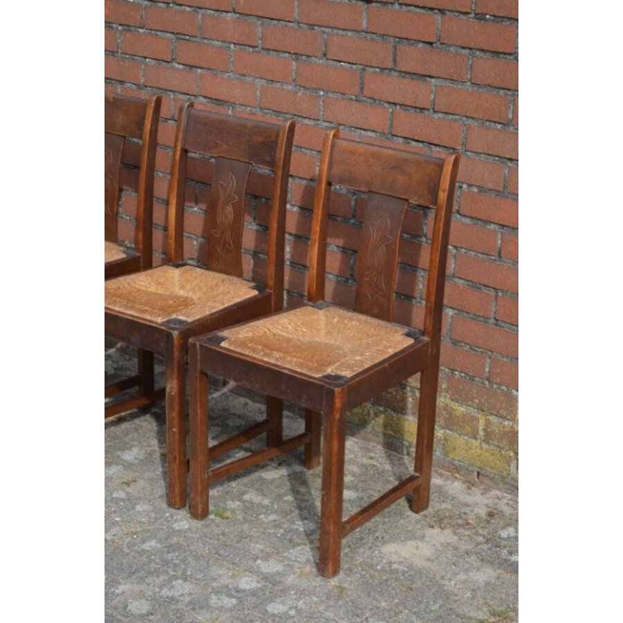 Vintage boerenstoelen met biezen zitting 5x-4