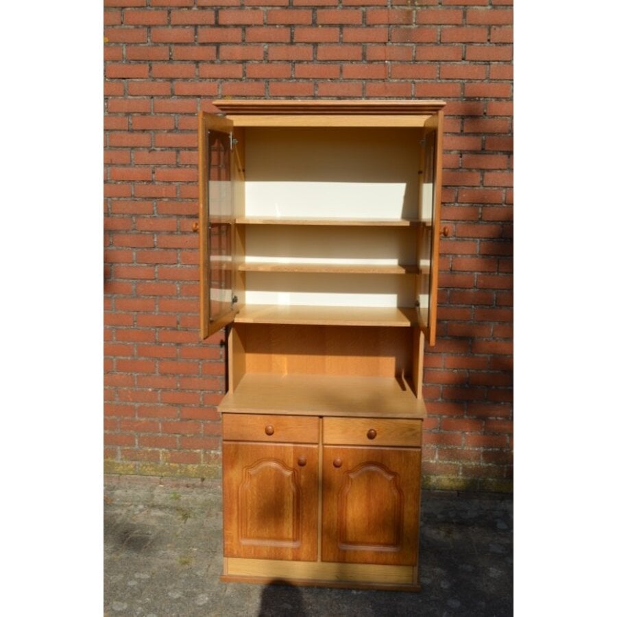 Landelijke buffetkast met vitrine opknapper-4