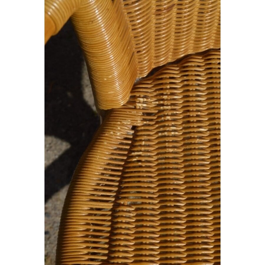 Gevlochten rotan armstoel van natuurlijk riet-5