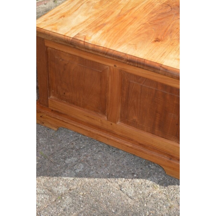 Massief teak salontafel met zes laden-3