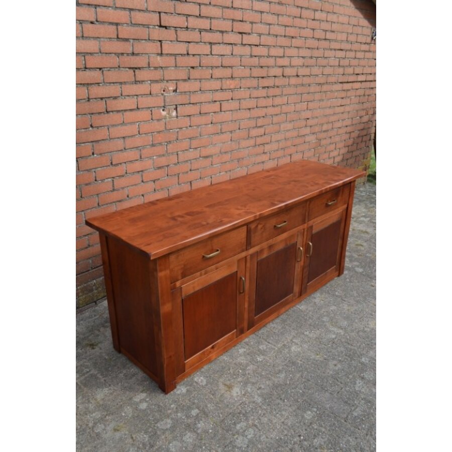 Dressoir van kersenhout met 3 laden en 3 deuren-1