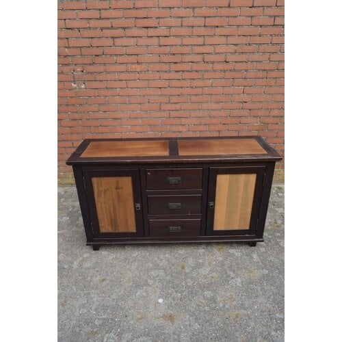 Koloniaal dressoir 