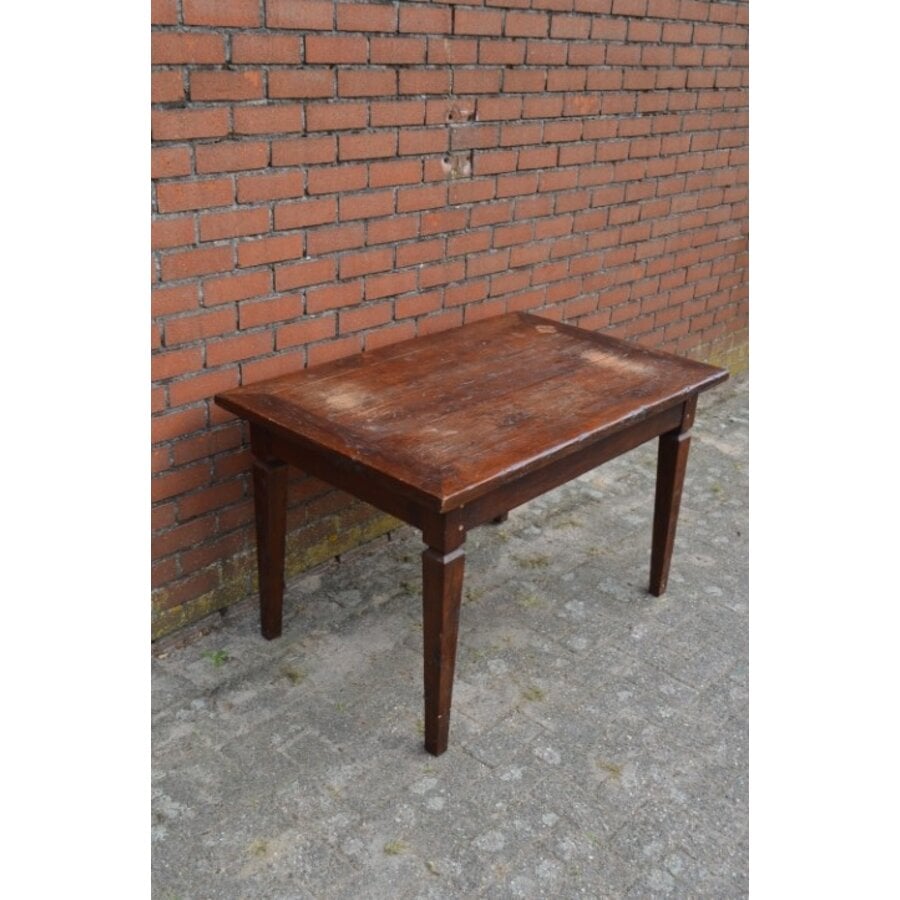 Klassieke teak eettafel met doorleefd blad-1