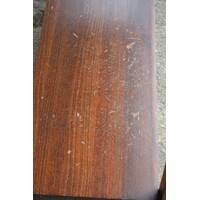 thumb-Koloniale sidetable met rotan lades en onderplank-8