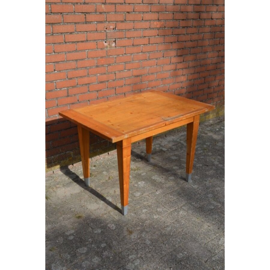Zweedse grenen eettafel jaren 60-1