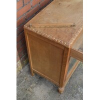 thumb-Eiken theekastje met glazen deurtjes-5