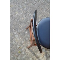 thumb-Arne Hovmand Olsen teak stoel jaren 60-4