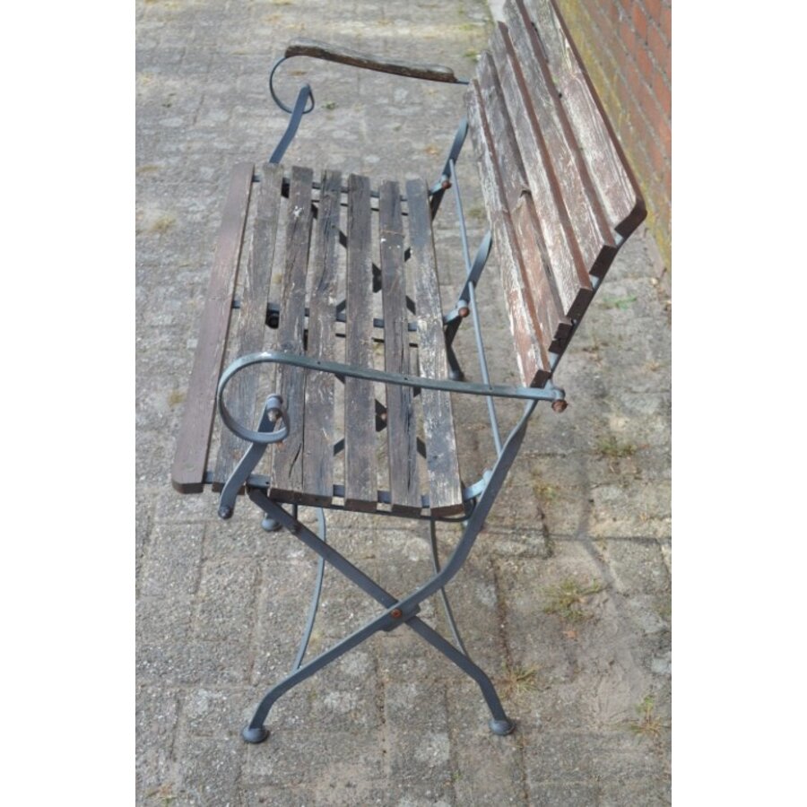Brocante metalen klapbank met houten zitting-6