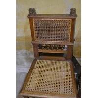 thumb-Mechelse eiken stoelen met leeuwenkoppen-4