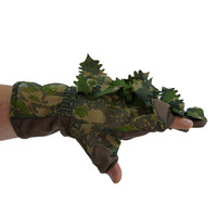 3D Leaf Suit Gloves Green