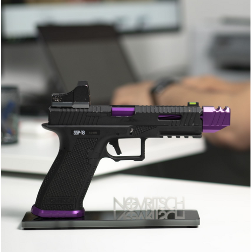 Novritsch Pistol Stand