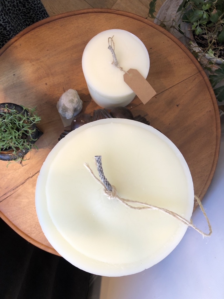 Out door candles in twee  sizes,  L and XL