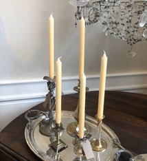 Candle -old ivory