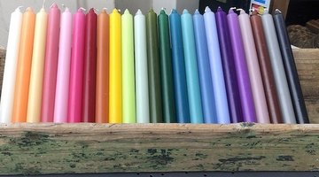 Kaarsen in 25 kleuren 