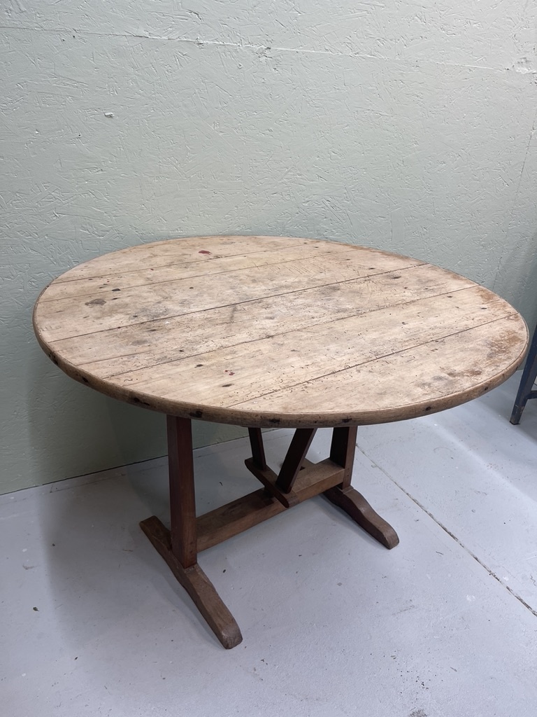 Antique winetable from France