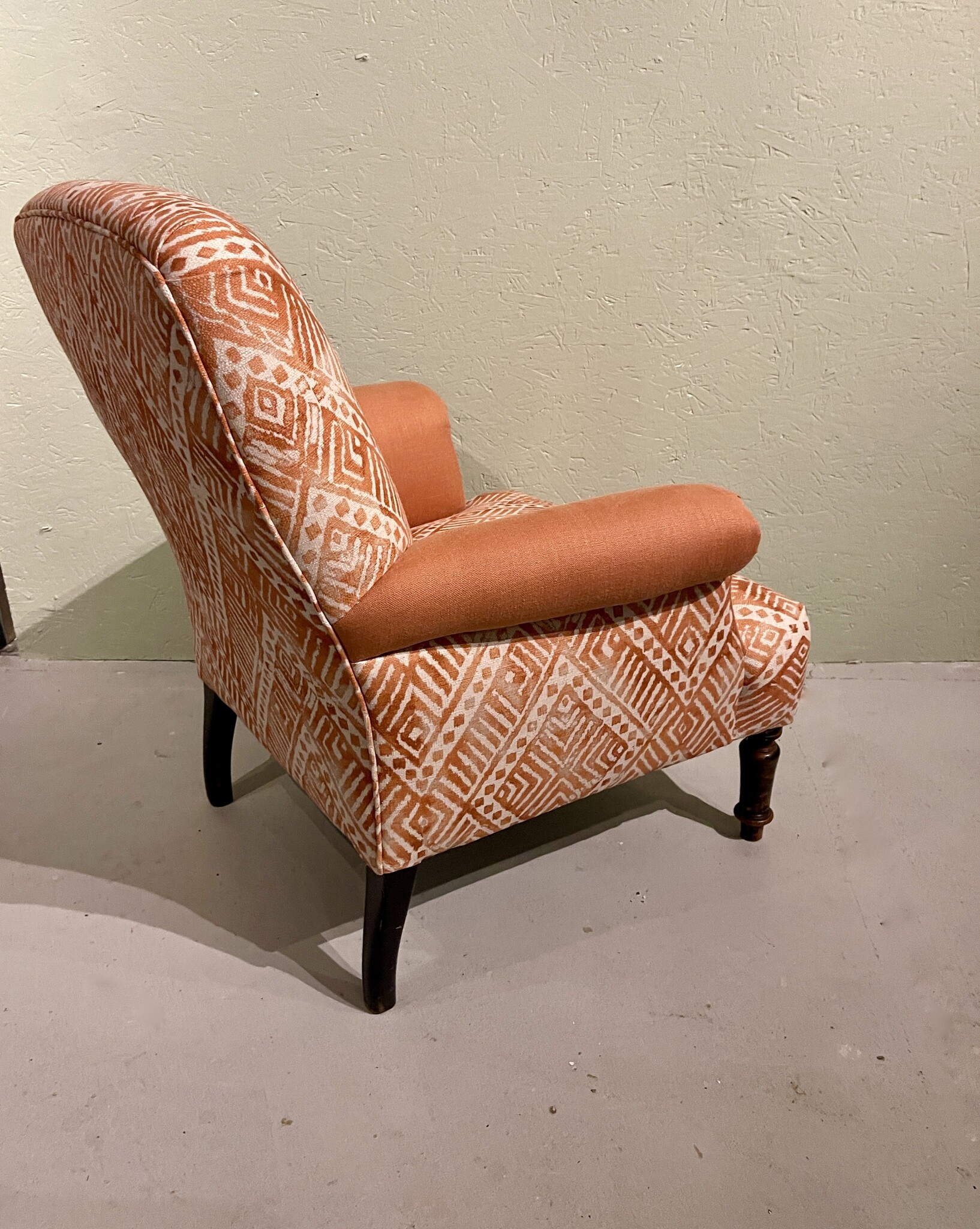 Antique ladies chair