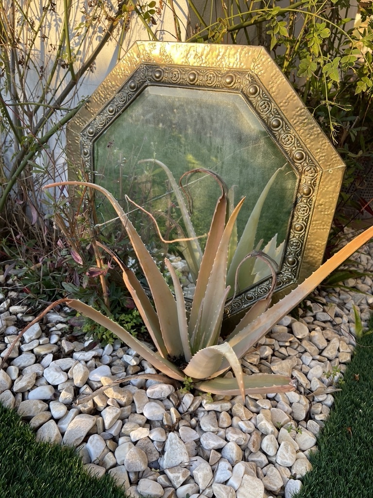 Brass- lamella octavian mirror