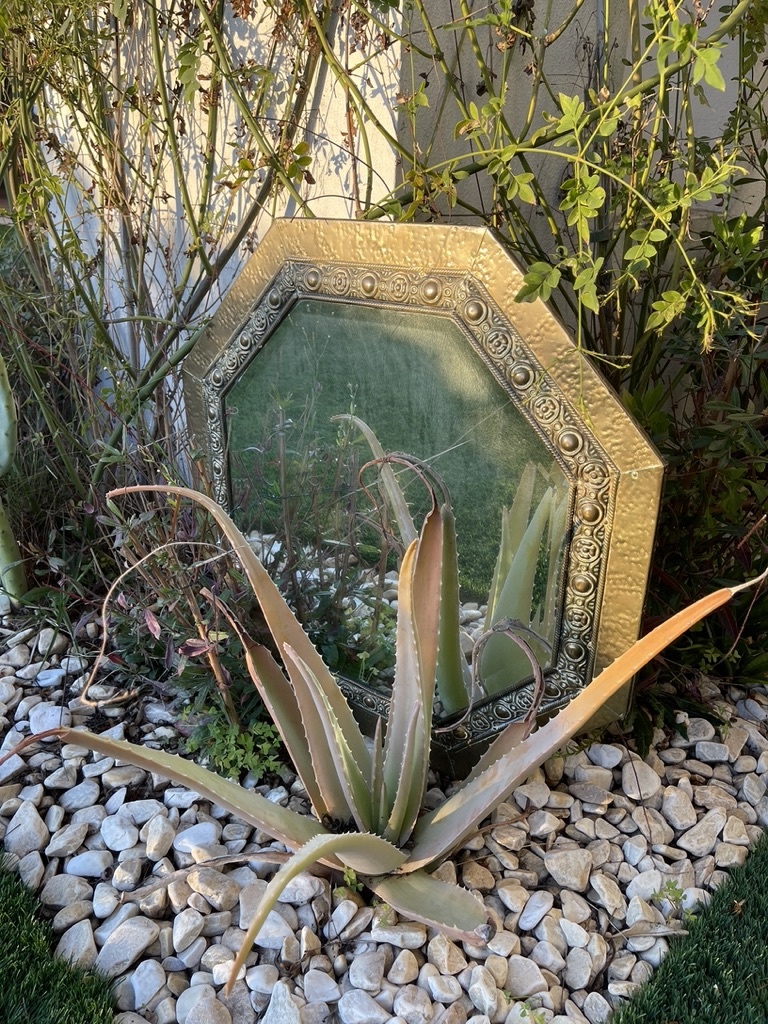 Brass- lamella octavian mirror