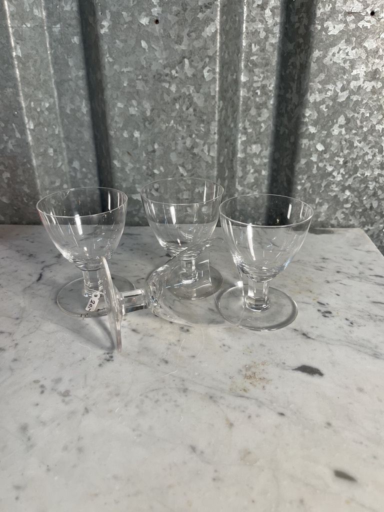 Set van vier antieke likeur glaasjes