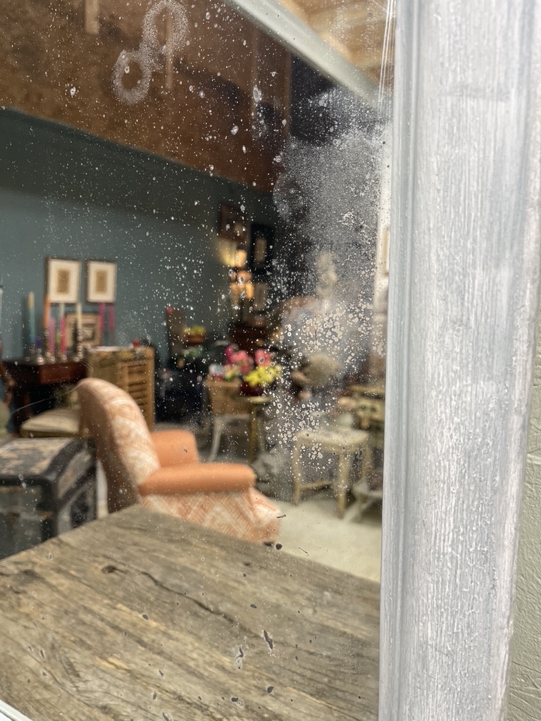 Antique angular mirror