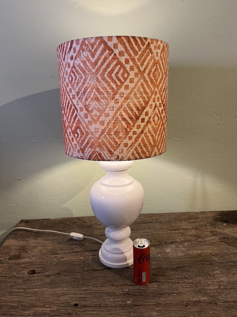 White stoneware lamp, with or without shade