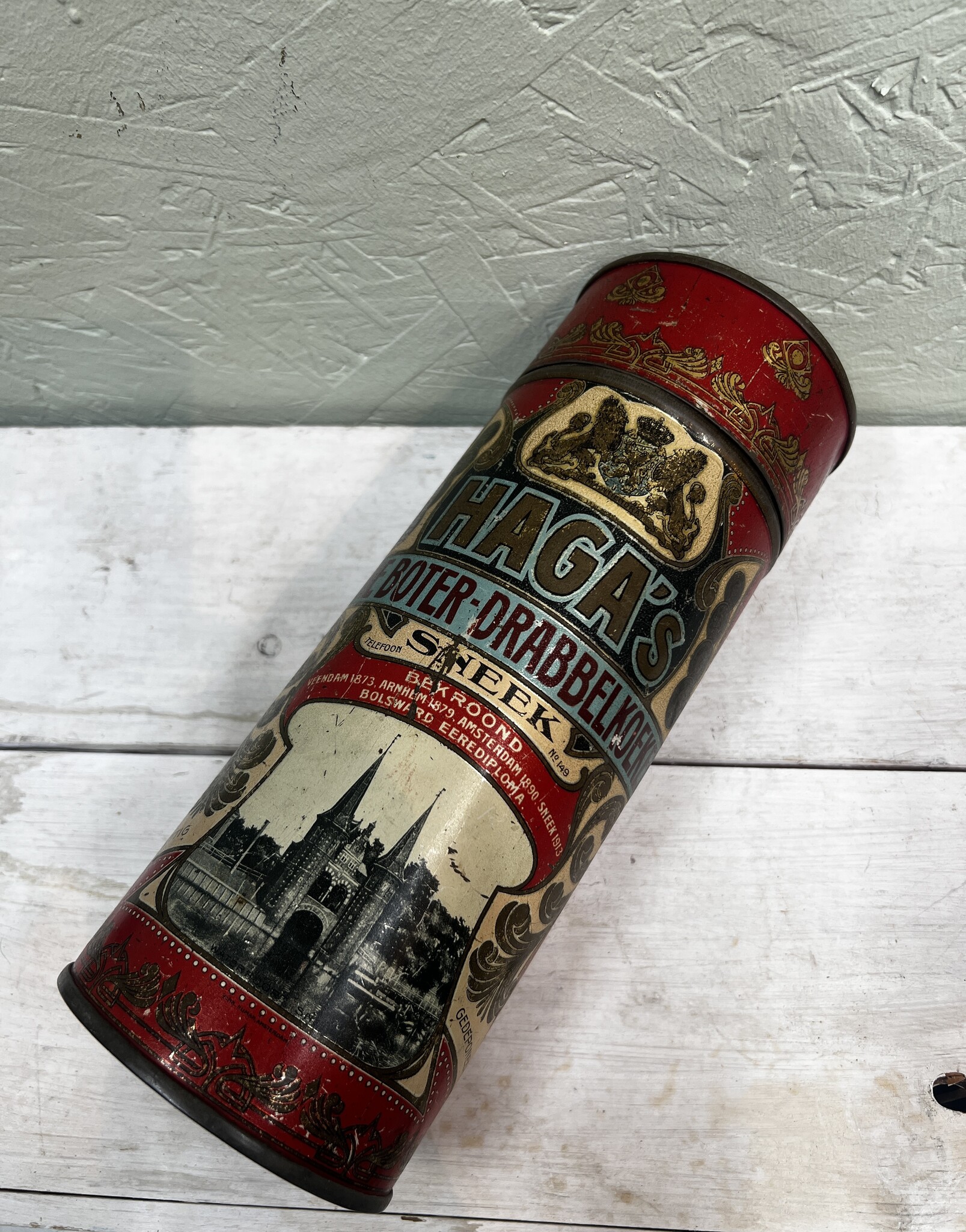 Haga's buttery drip cookies tin, antique