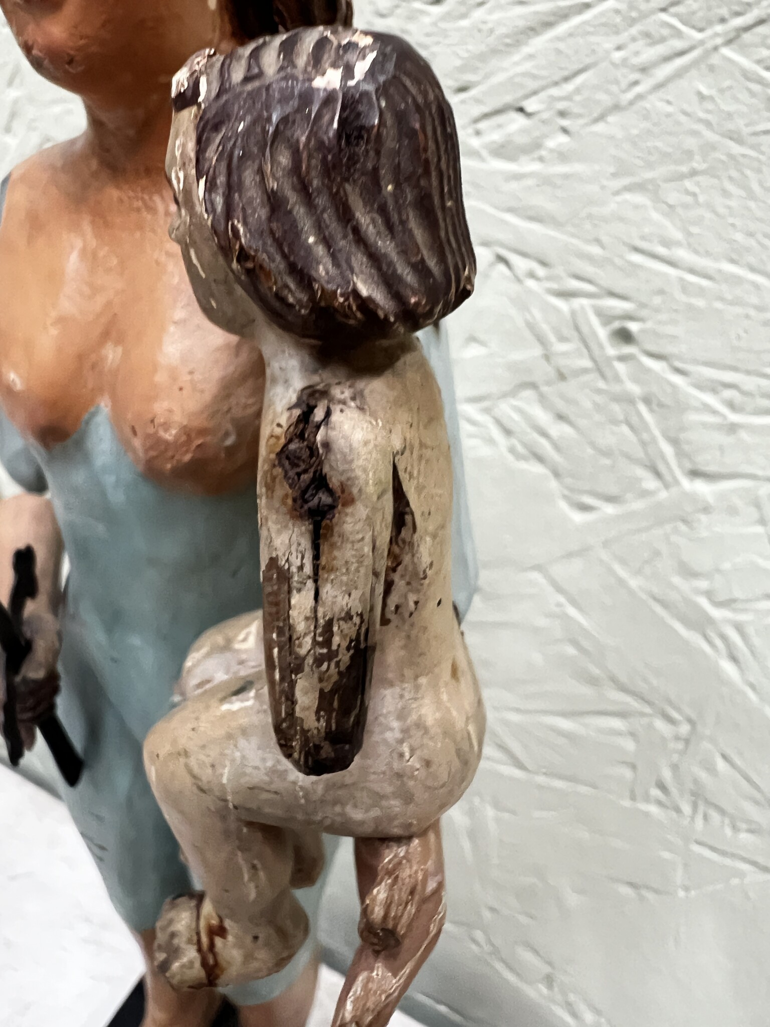 Antiek polychrome houten Madonna met kind