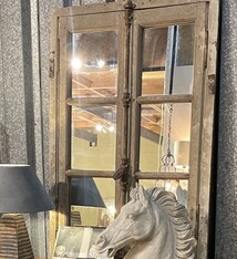 * Te laat, verkocht * Egyptische lente