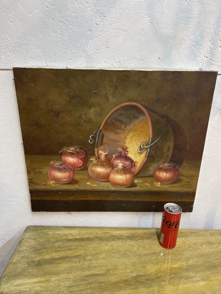 Merry 'kitchen painting' of onions draped from a pot on a table.