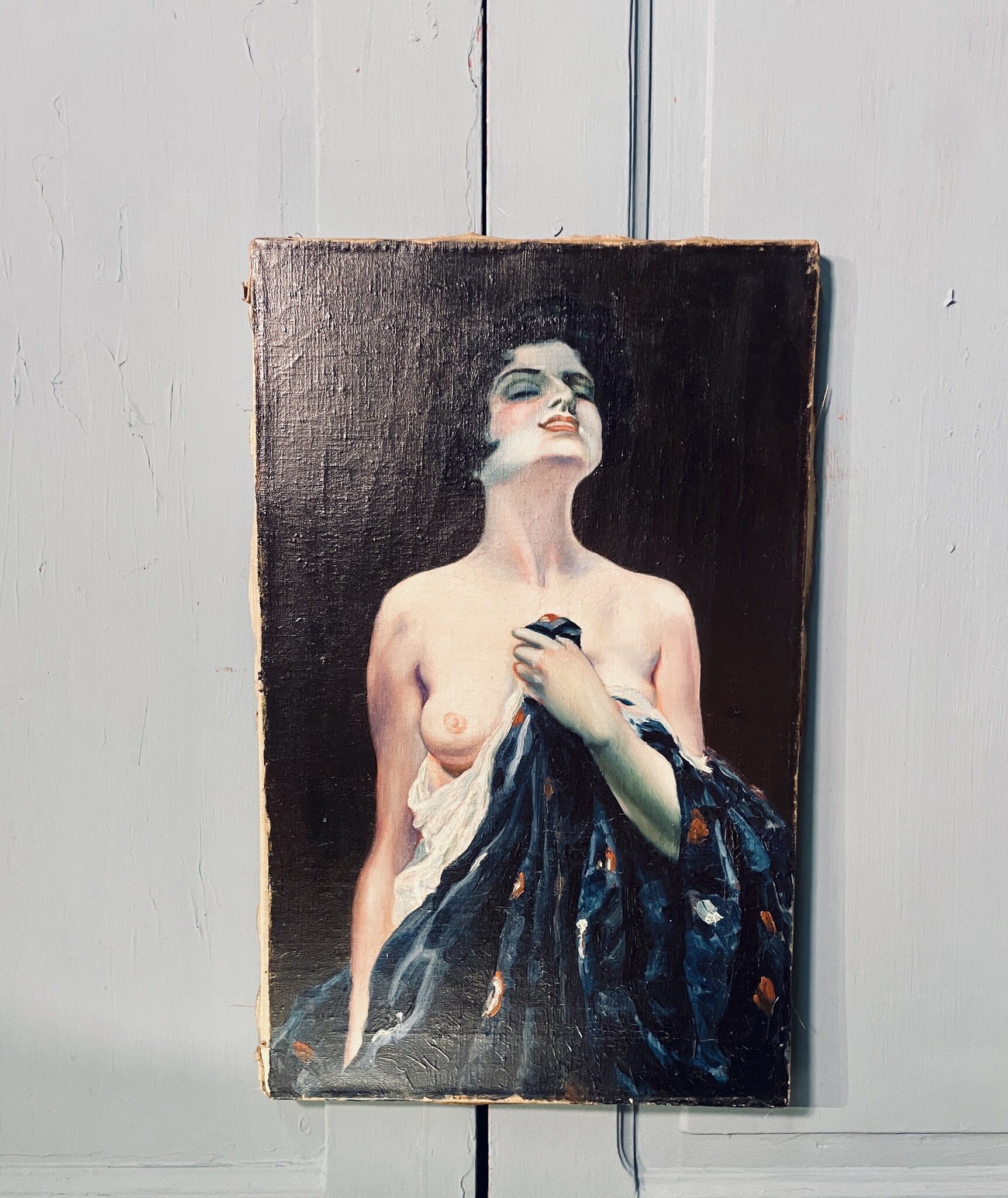 Antiek schilderij van prachtige halfblote dame