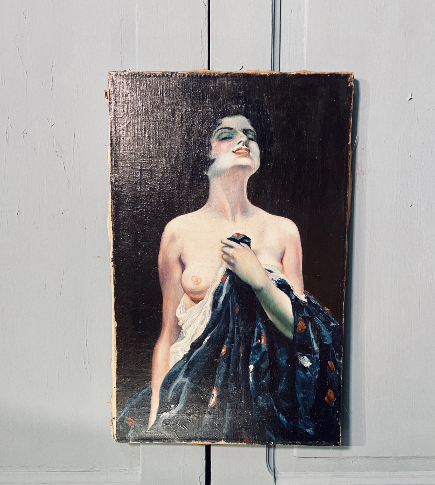 Antiek schilderij van prachtige halfblote dame