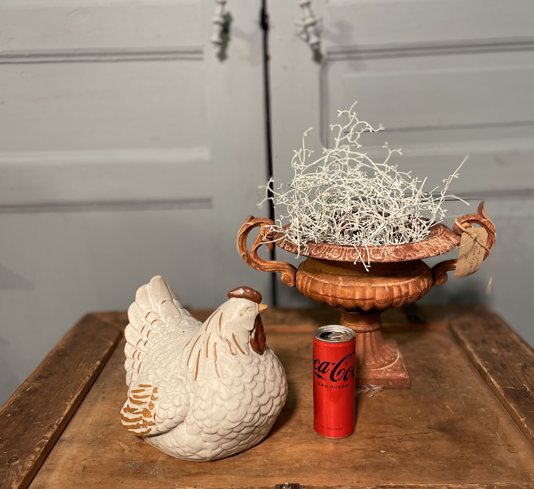 Vintage ceramic chicken