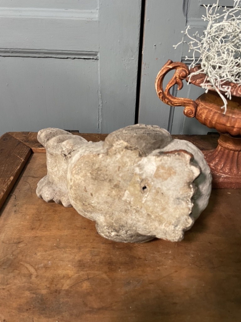 Vintage garden statue, white rooster with large feet