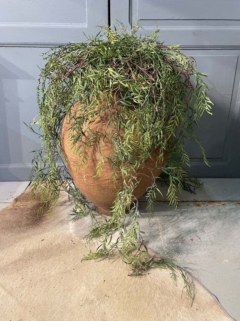 Bijna antieke grote tuinpot  terracotta