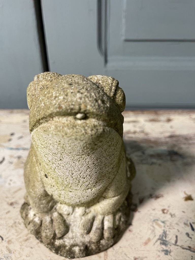 Vintage garden statue froggy