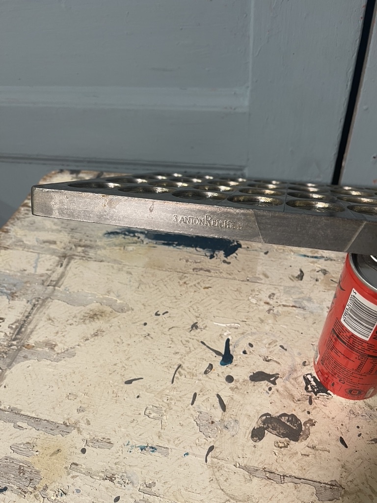 Antieke chocolademal van zomer bloemen