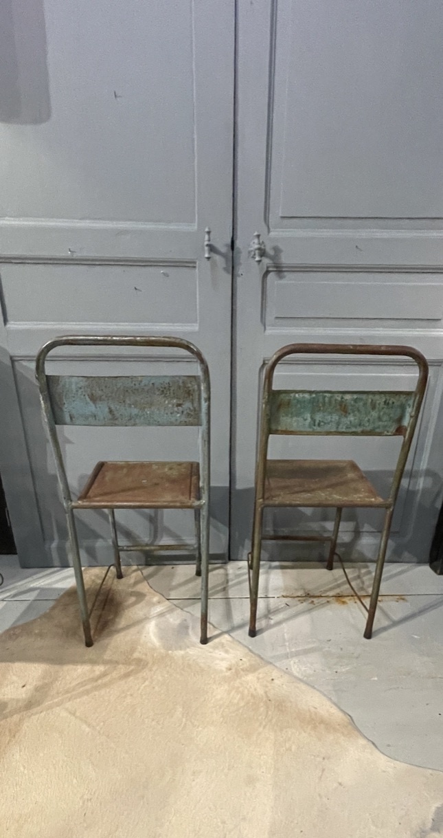Set van 4 ijzeren terrasstoelen, elk verschillend