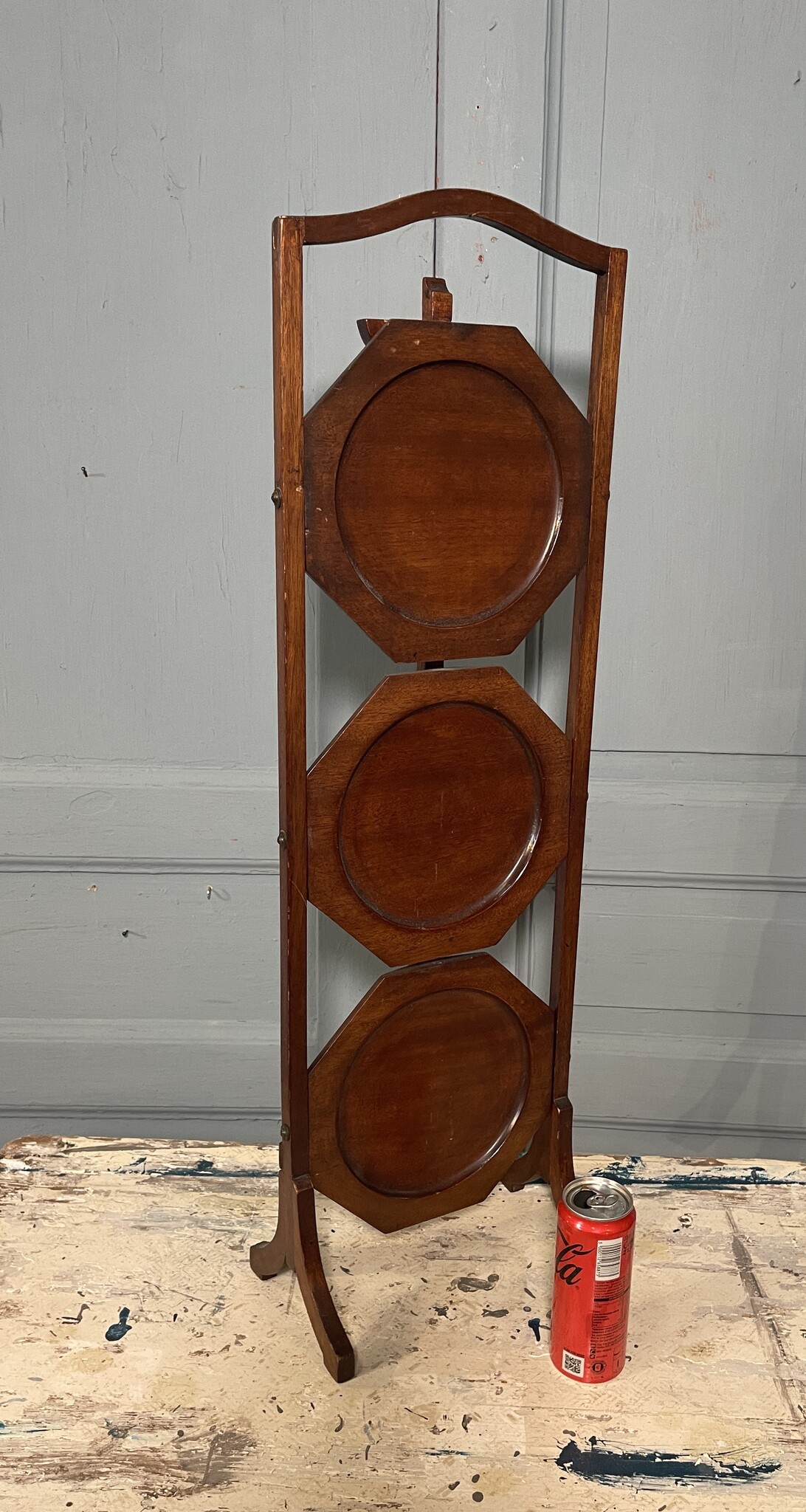 Antique mahogany dumb waiter