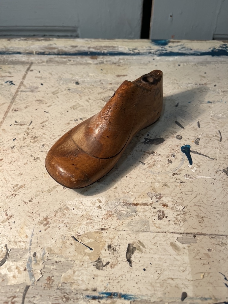 Antique child shoe last, size 23