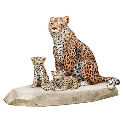 Swarovski Reka Limited Edition Swarovski Reka Limited Edition
