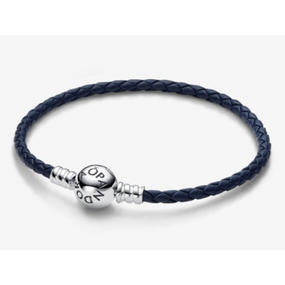 Pandora Pandora Moments Round Clasp Blue Braided Leather Bracelet 592790C01-S3 Pandora Pandora Moments Round Clasp Blue Braided Leather Bracelet 592790C01-S3