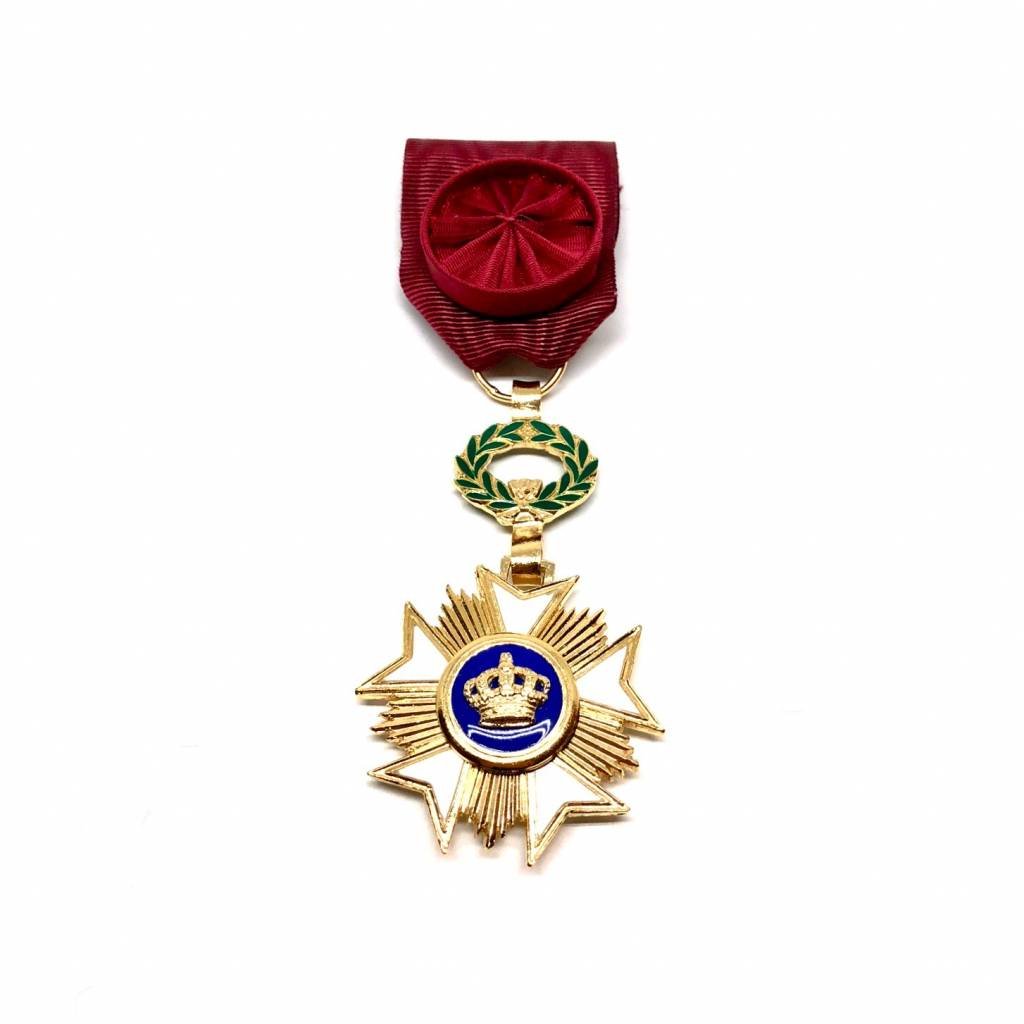 Medal Officer of the Order of the Crown