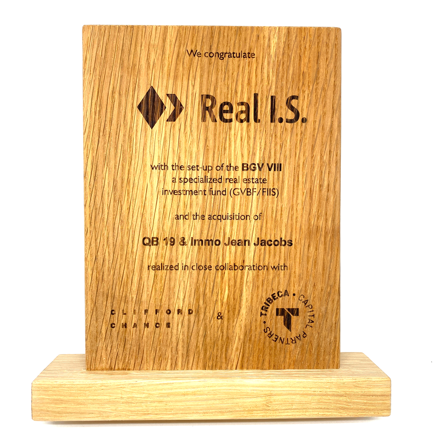 Gepersonaliseerde houten award met lasergravure (200 x 150 x 20 mm)