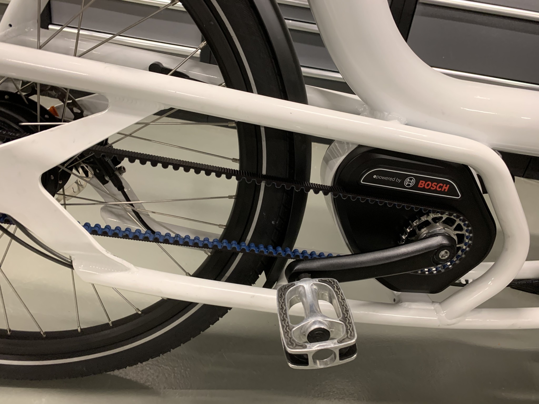 Urban Arrow met Gates Carbon Belt Drive Outdoorspeelgoed Bijna