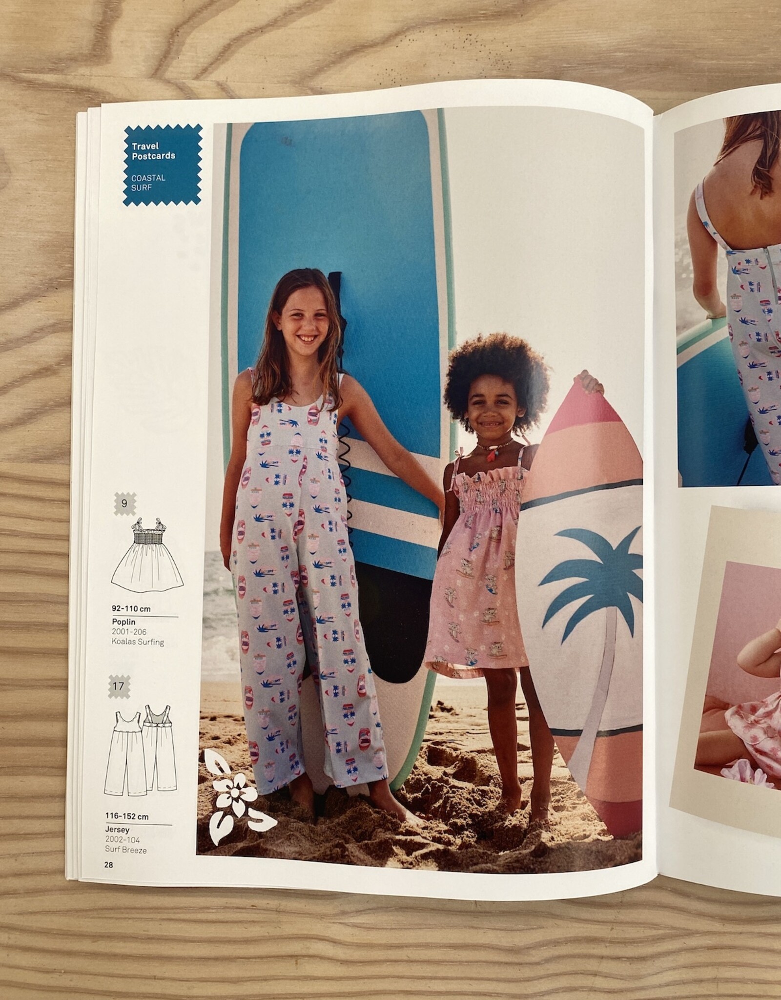 Katia Fabrics Katia Magazine - Travel postcards Lente/Zomer