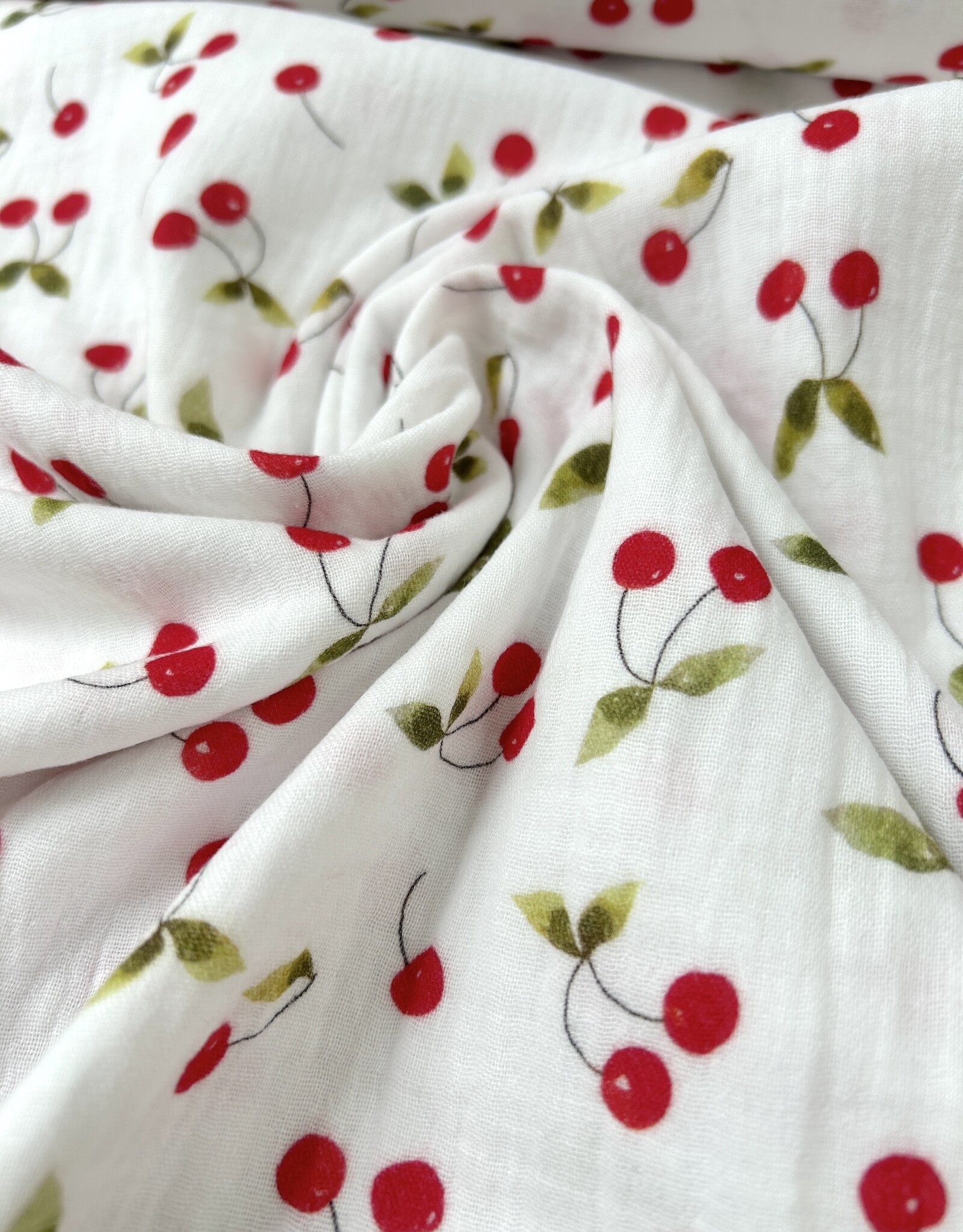 Double Gauze - Very Cherry